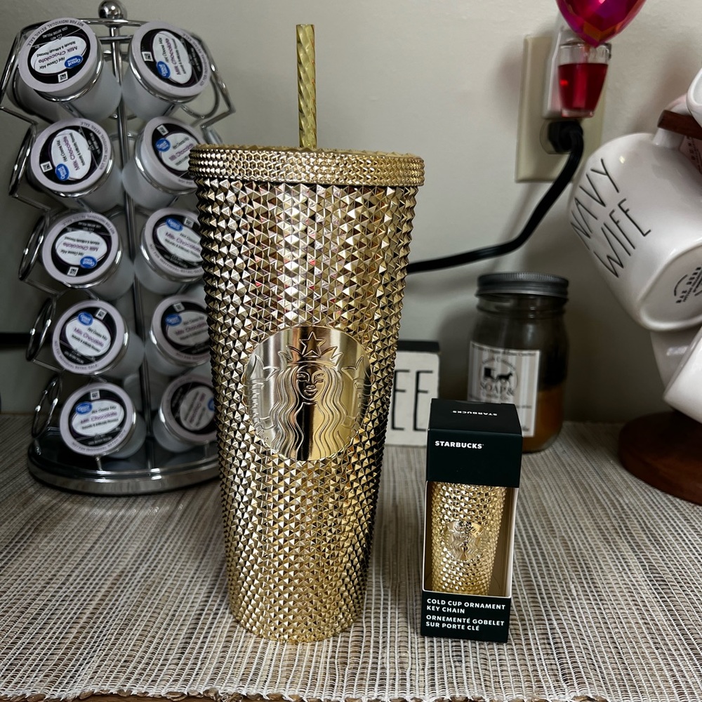 Metallic Studded Gold Venti Tumbler